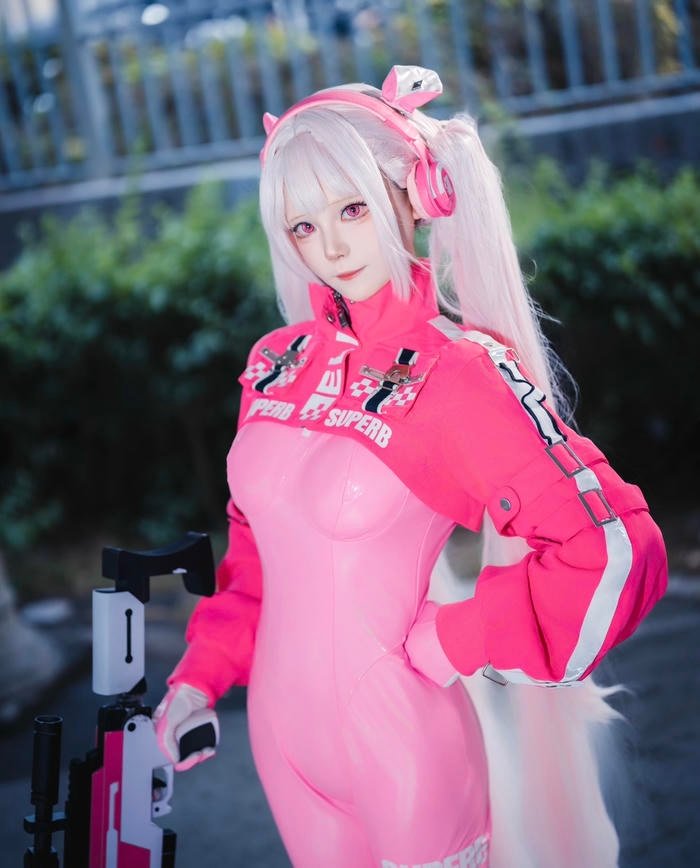 Ảnh gái xinh cosplay nhân vật anime mang lại cảm giác cuốn người xem