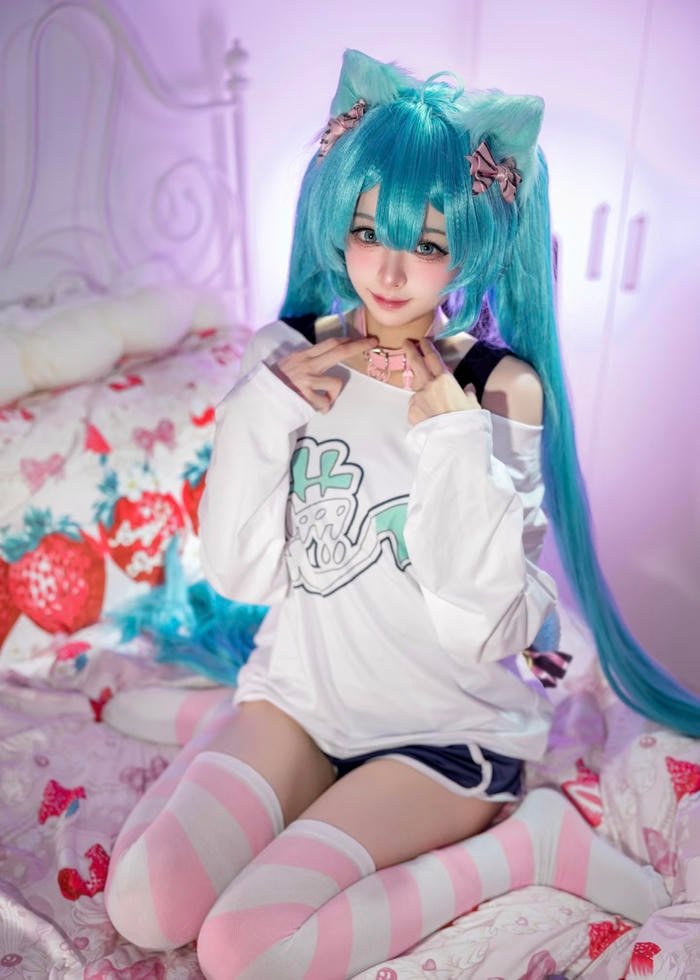 Bức ảnh cosplay Miku ghi lại khoảnh khắc rực rỡ