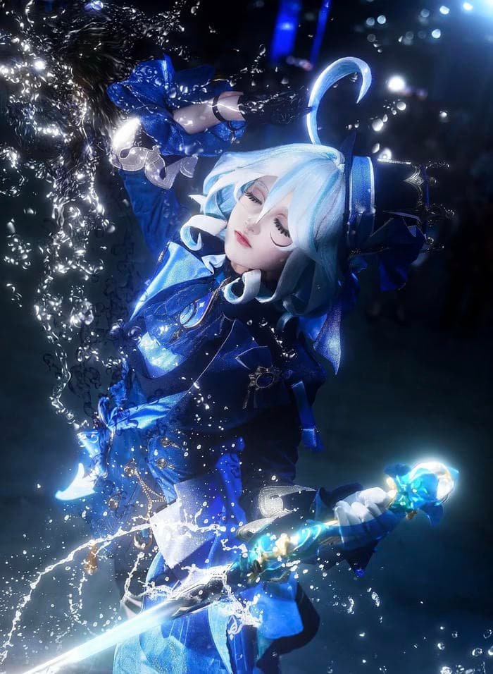 Hình furina cosplay thể hiện nét ngọt ngào đầy thu hút