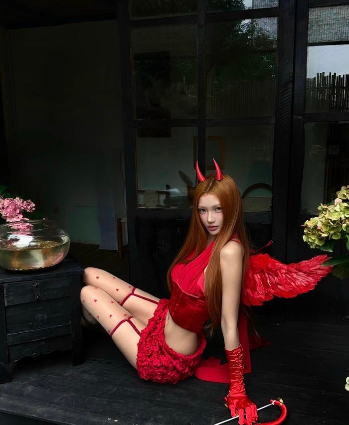 Hình gái xinh cosplay ghi dấu phong cách trẻ trung rõ rệt