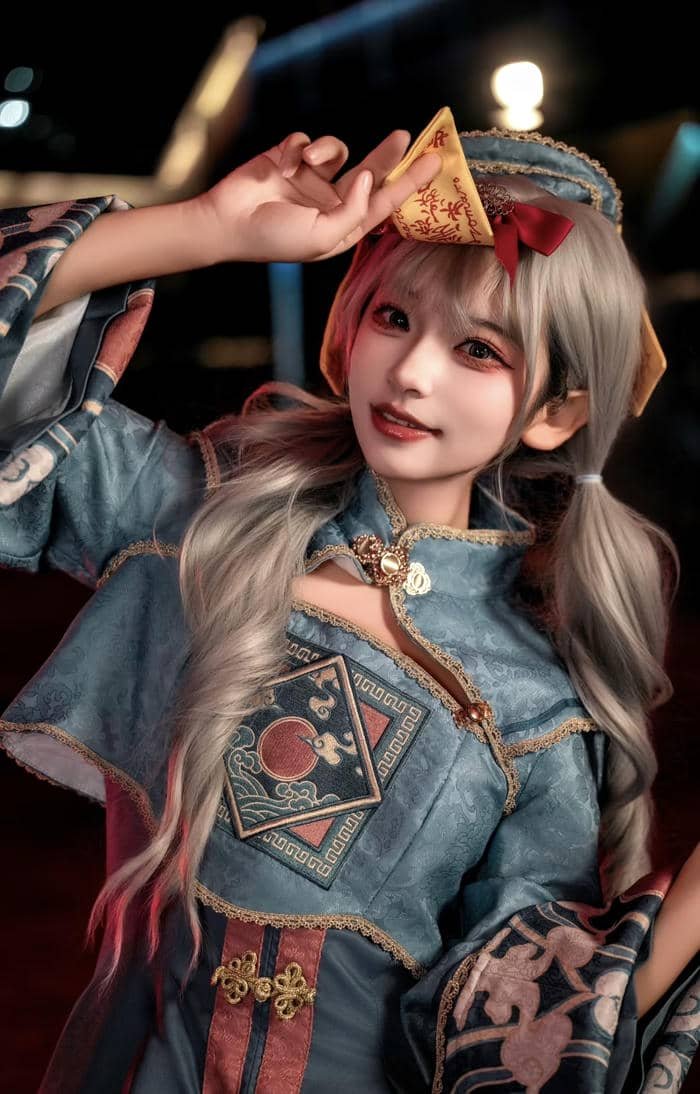 ảnh cosplay halloween hoá trang