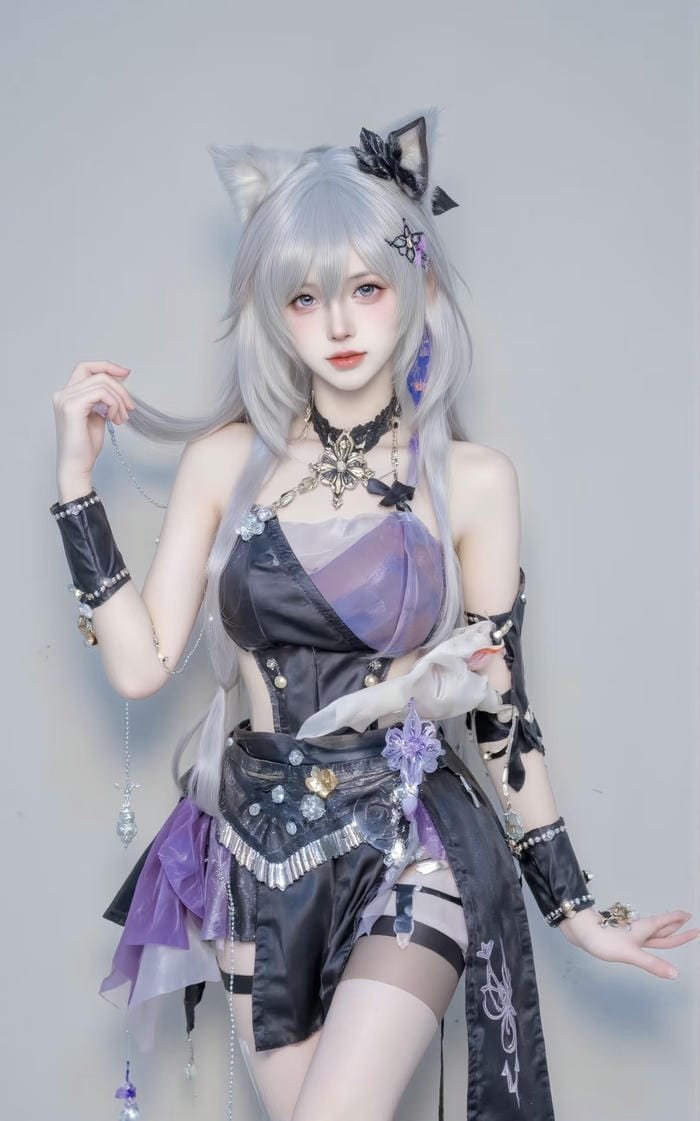 ảnh hóa thân cô nàng mèo