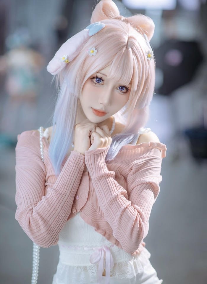 ảnh nét căng gái xinh cosplay nhân vật anime