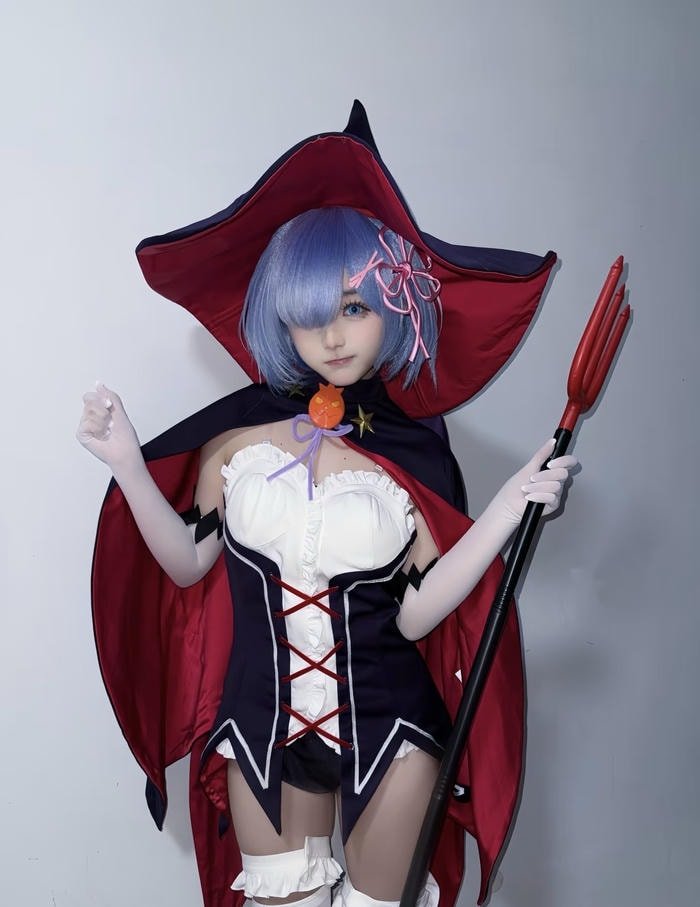 các ảnh cosplay halloween ma cà rồng