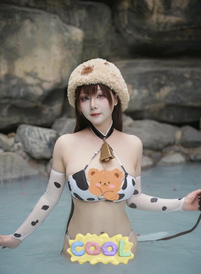 cosplay bò sữa sexy