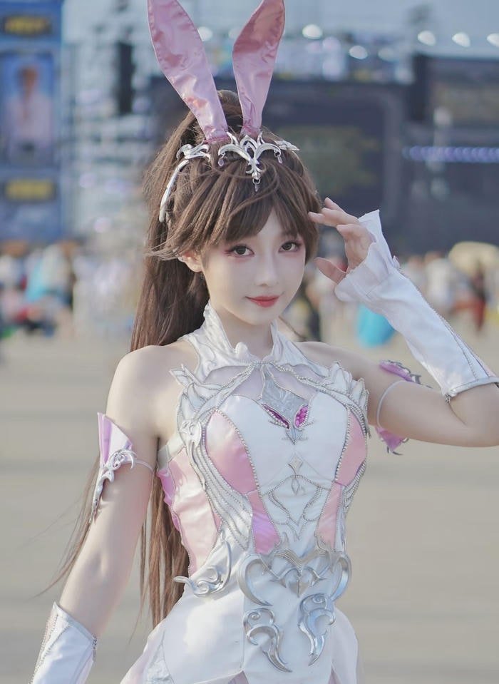 cosplay chủ đề huyền ảo