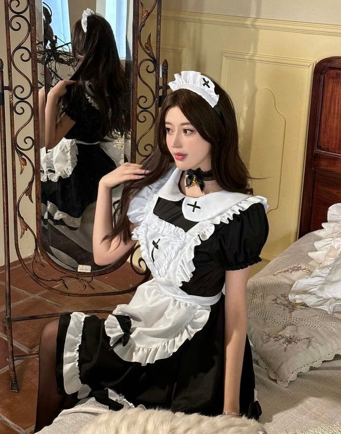 cosplay hầu gái cá tính