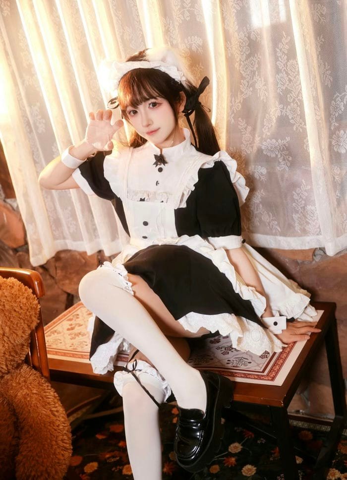 cosplay maid dễ thương