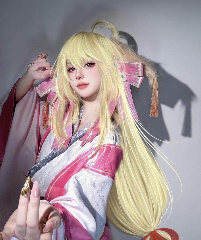 cosplay màu sắc nổi bật