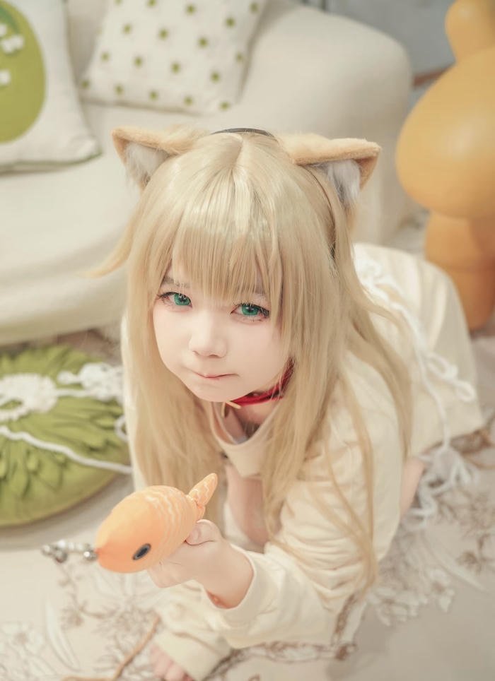 cosplay mèo dễ thương anime