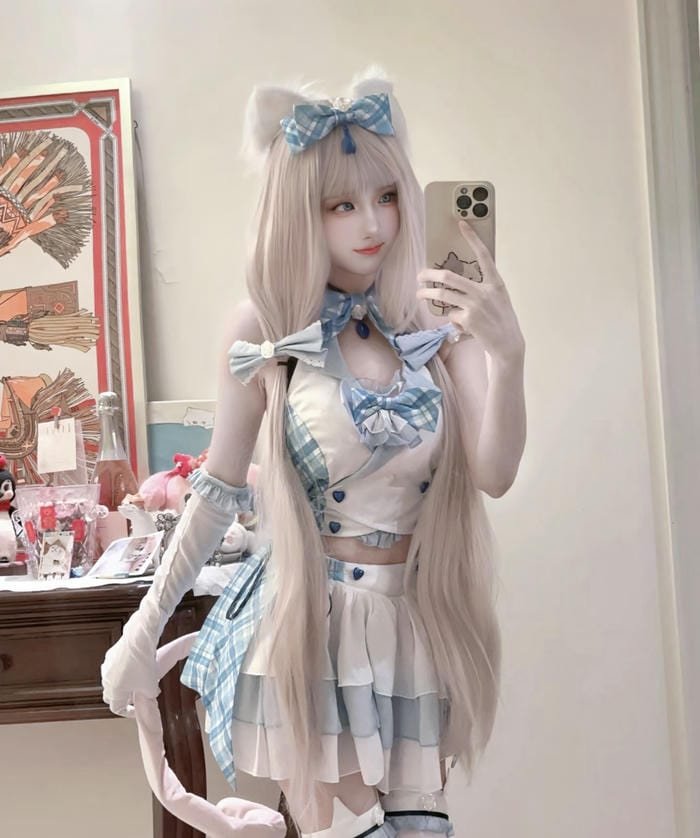 cosplay tai mèo dễ thương