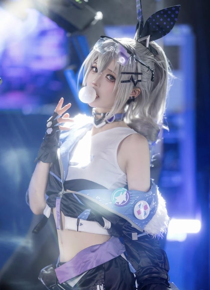 gợi ý ảnh ảnh gái xinh cosplay nhân vật anime cá tính