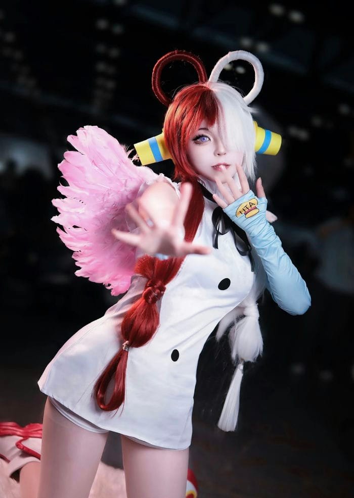 hình ảnh cosplay One Piece chân thật