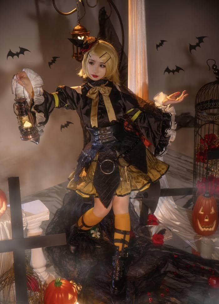 hình ảnh cosplay halloween anime