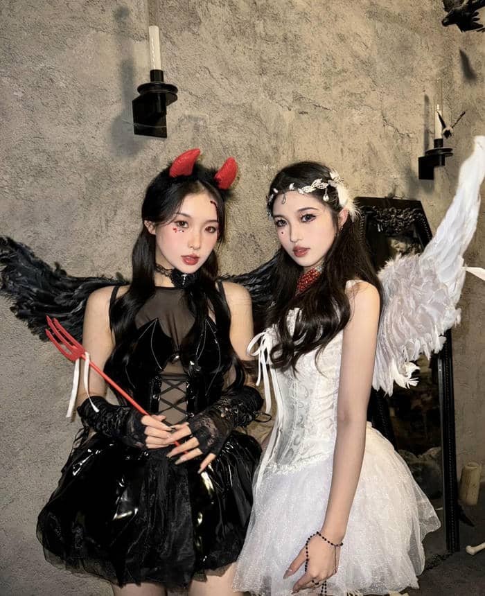 những ảnh cosplay halloween nhóm