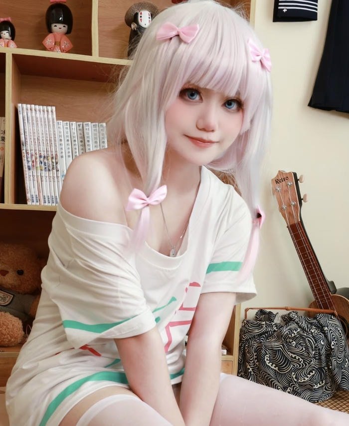 Bức ảnh sagiri cosplay ánh nhìn hồn nhiên