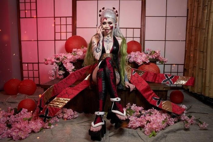 Hình ảnh cosplay daki tạo dáng đẹp mắt