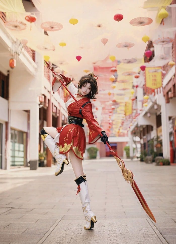 Hình ảnh cosplay trung quốc dáng đứng thướt tha