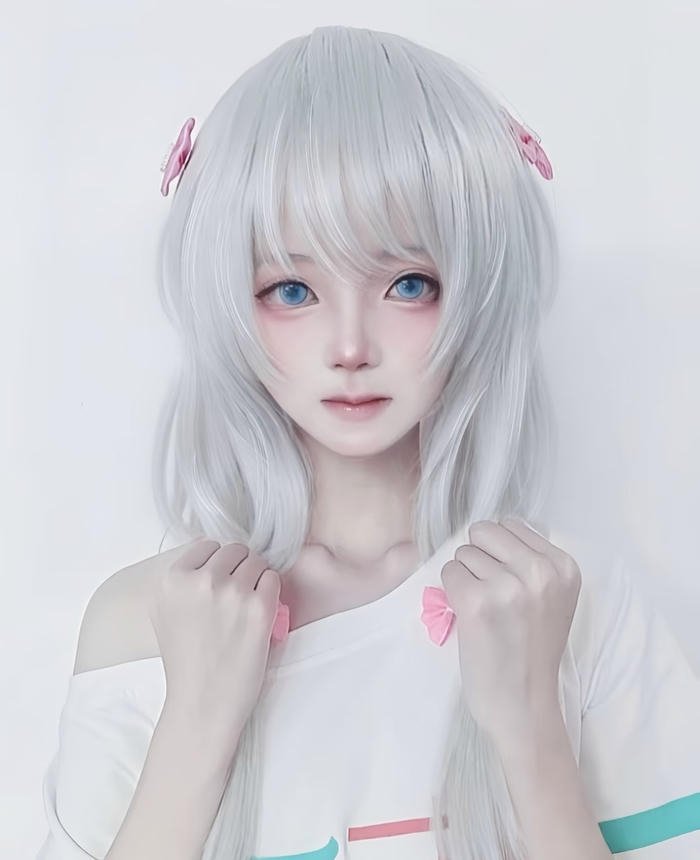 Hình ảnh sagiri cosplay biểu cảm hồn nhiên