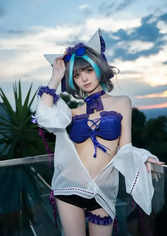 ảnh gái xinh cosplay mặc bikini