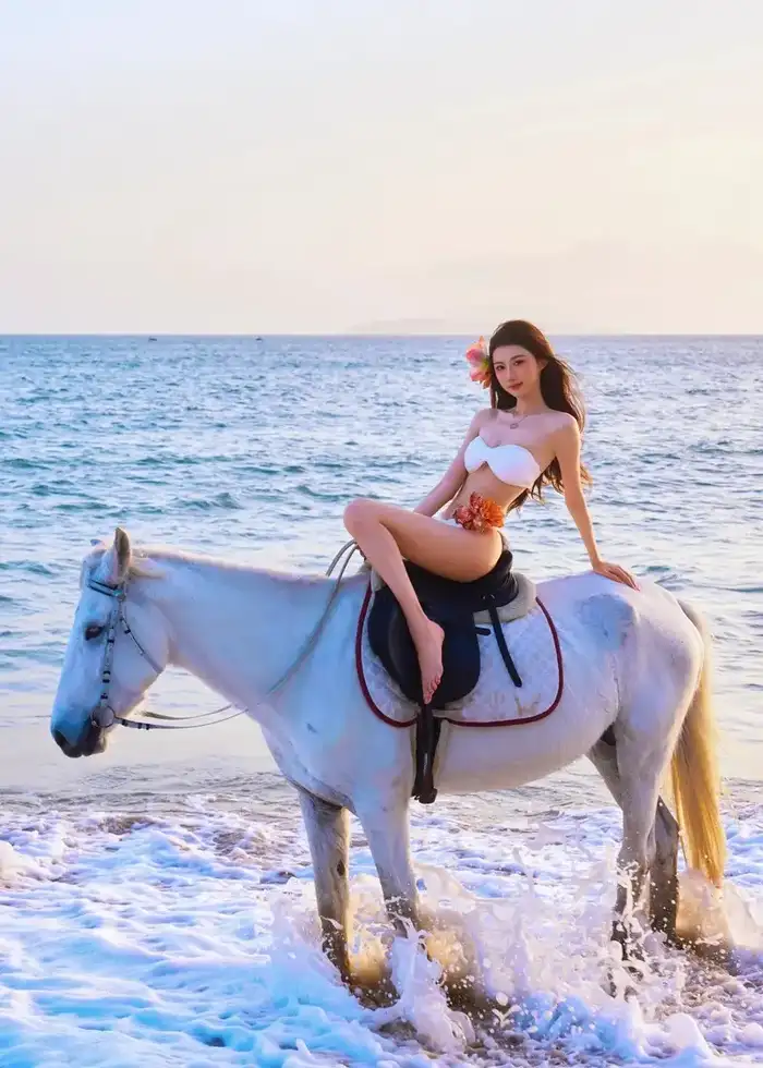 cosplay gái xinh mặc bikini nóng bỏng