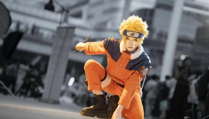 hình ảnh naruto cosplay ánh mắt sáng