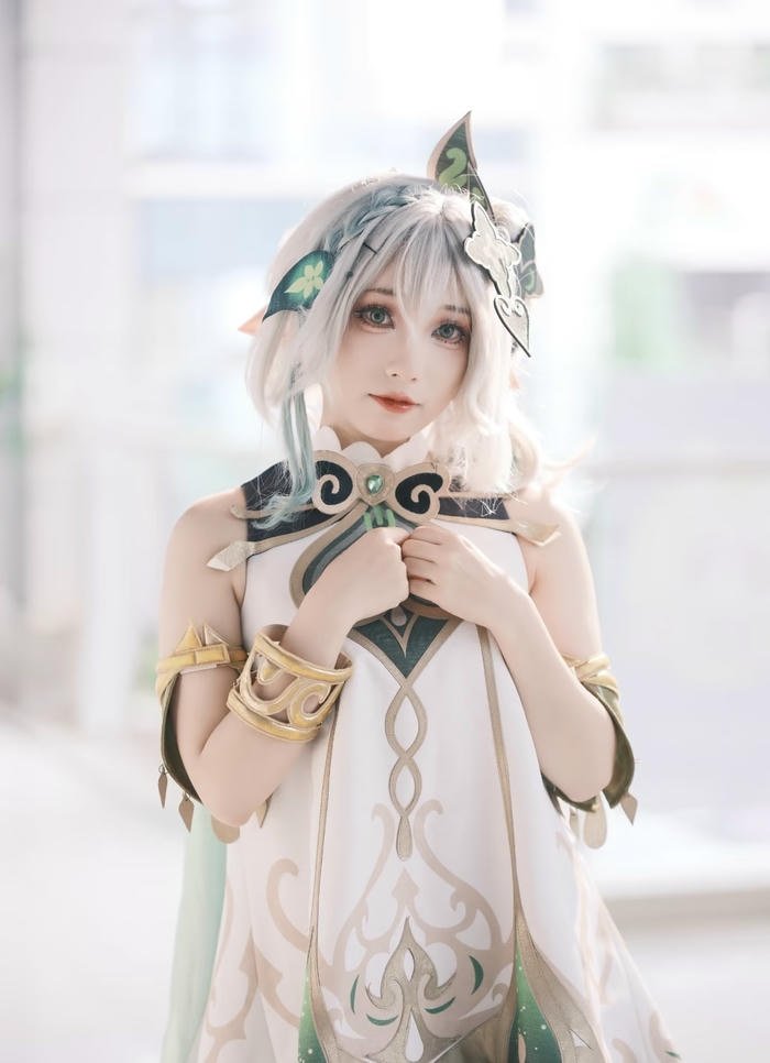 Ảnh ảnh nahida cosplay ánh nhìn hiền dịu