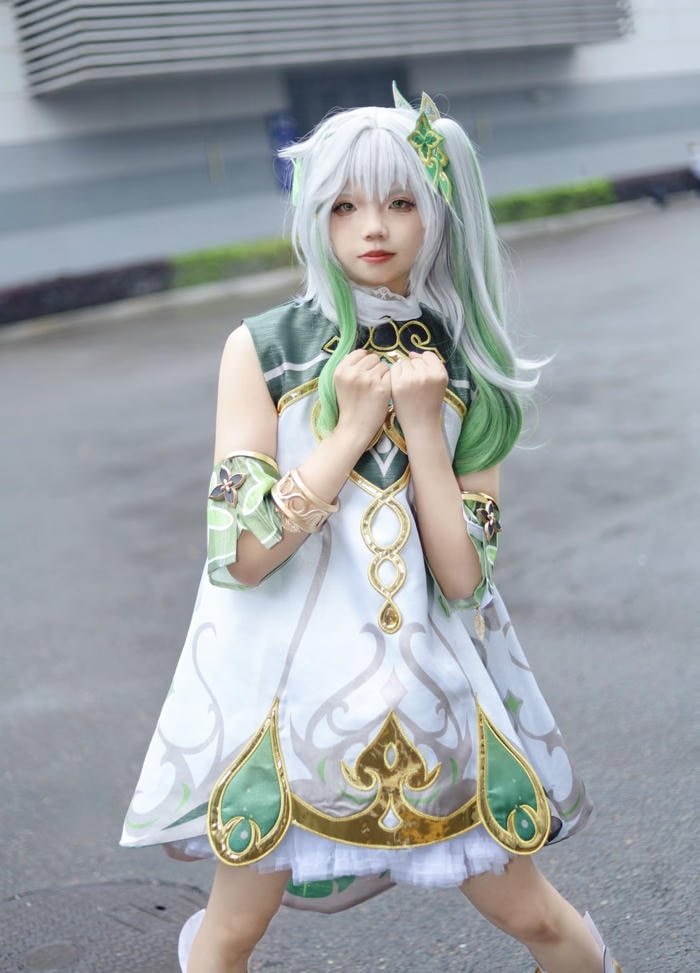 Ảnh ảnh nahida cosplay gương mặt tươi tắn