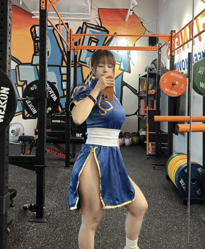 Ảnh cosplay chun li nét đẹp khỏe khoắn
