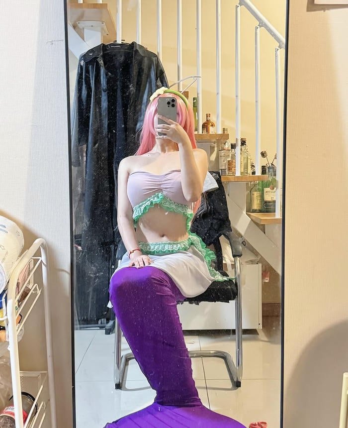 Ảnh cosplay nàng tiên cá phong cách huyền ảo đại dương