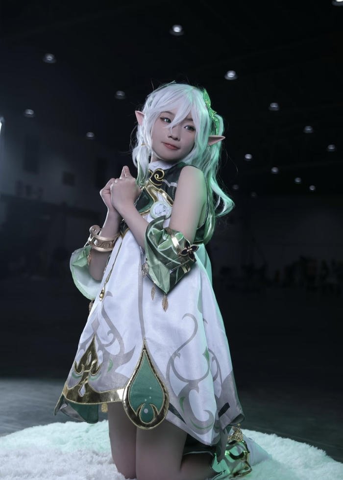 Ảnh nahida cosplay thần sắc dễ mến