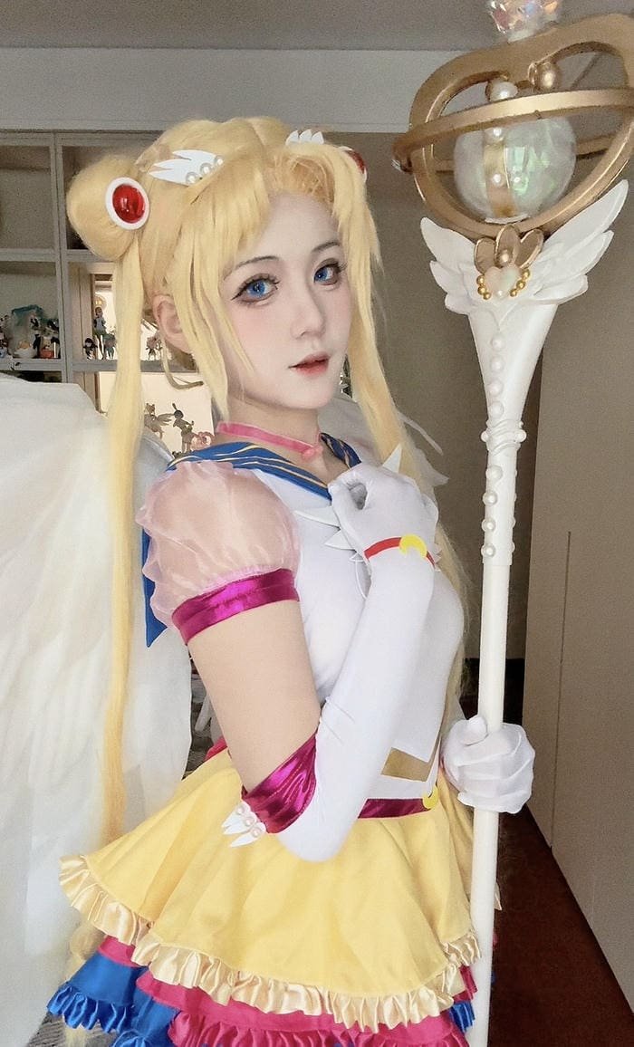 Ảnh sailor moon cosplay gương mặt rạng rỡ