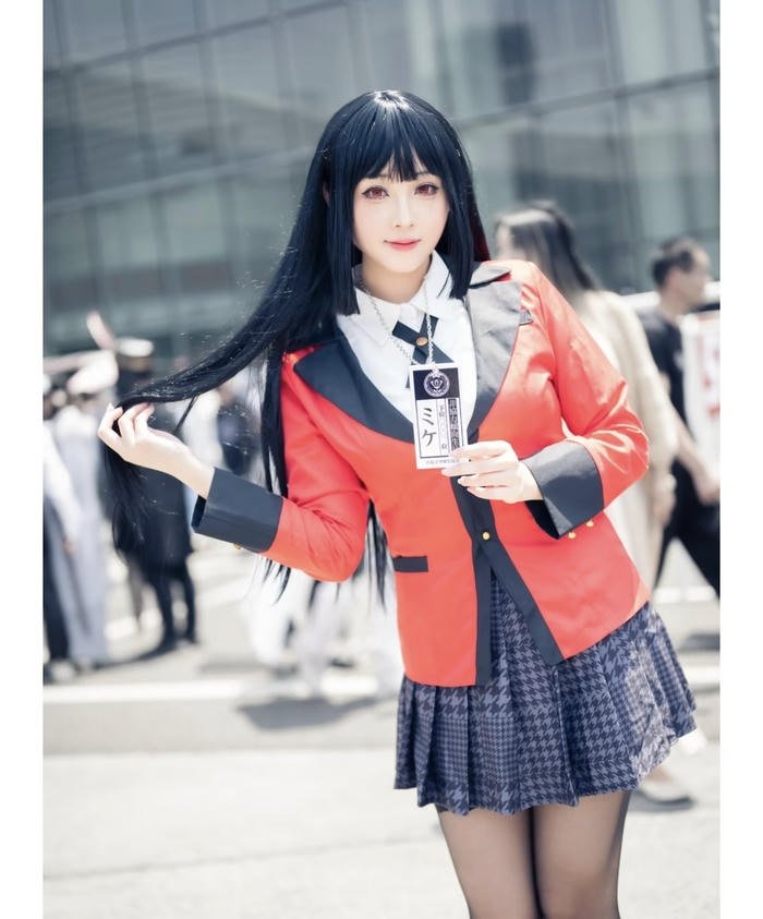Ảnh yumeko cosplay gương mặt lạnh lùng
