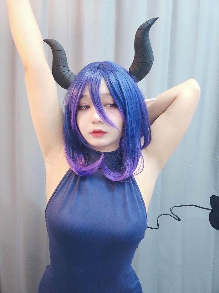 Bức ảnh ảnh cosplay vermeil tóc tím