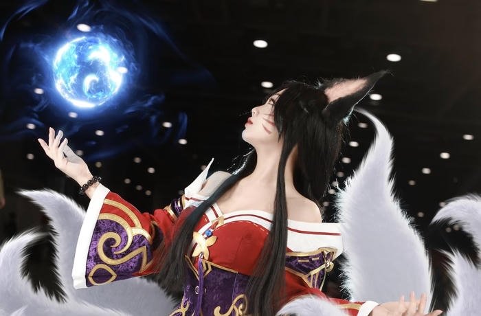 Bức ảnh cosplay ahri gương mặt xinh xắn nổi bật