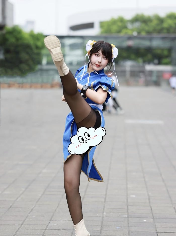 Bức ảnh cosplay chun li nét mặt mạnh mẽ