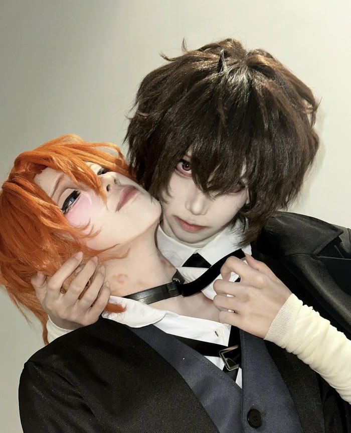 Bức ảnh cosplay đam mỹ biểu cảm xúc