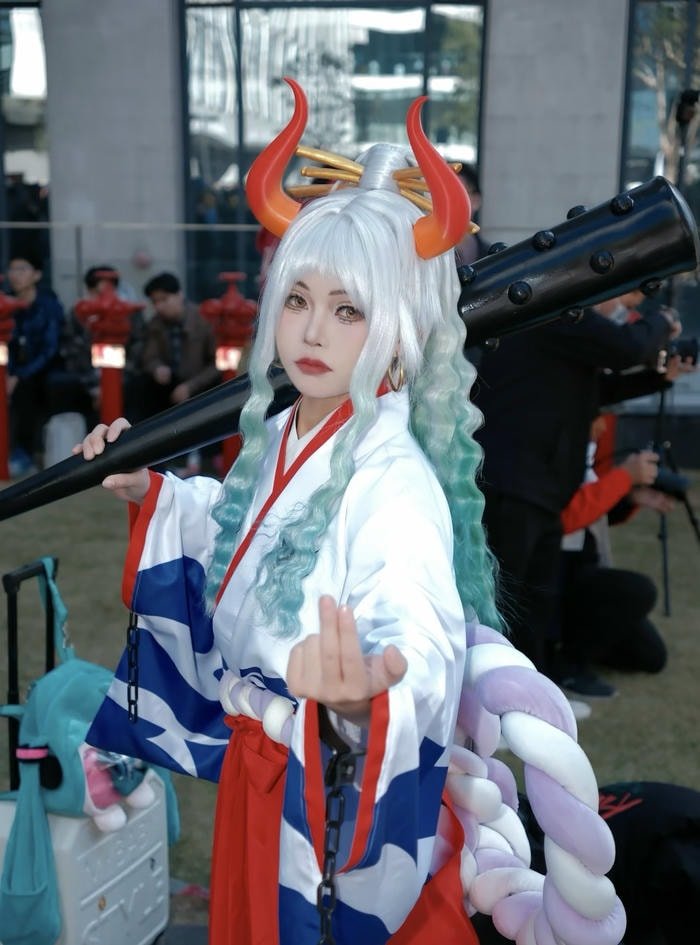 Bức ảnh cosplay yamato tạo dáng tự tin cuốn hút