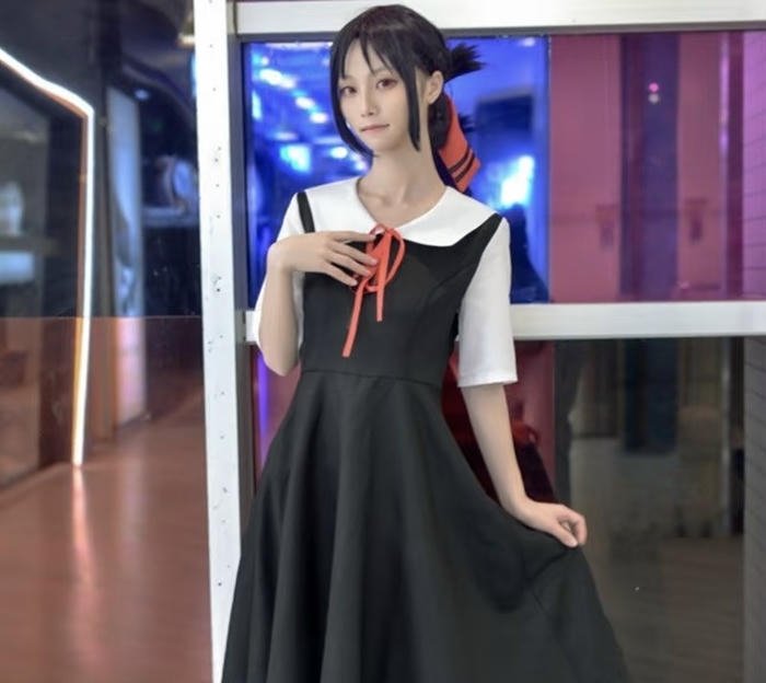 Bức ảnh kaguya cosplay tạo dáng uyển chuyển nữ tính