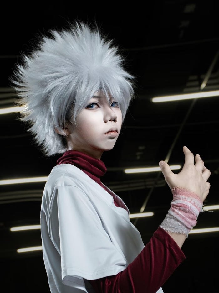 Bức ảnh killua cosplay ánh mắt đầy quyết đoán