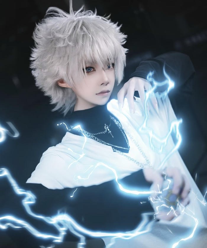 Bức ảnh killua cosplay ánh nhìn sắc lạnh cuốn hút
