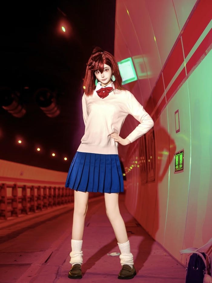 Bức ảnh momo cosplay biểu cảm dịu nhẹ