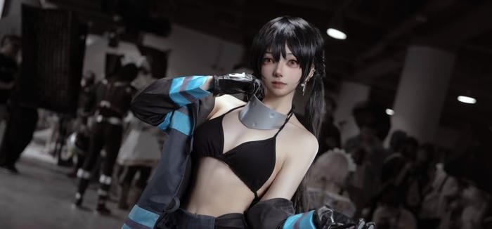 Bức ảnh tamaki kotatsu cosplay ánh mắt long lanh