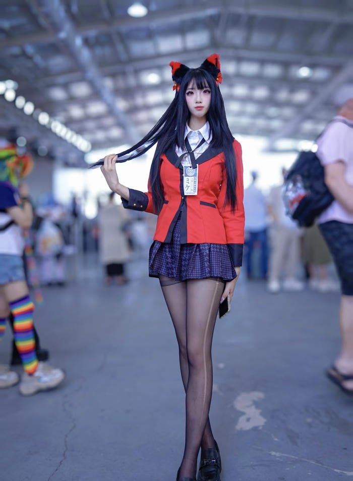 Bức ảnh yumeko cosplay nụ cười tự tin