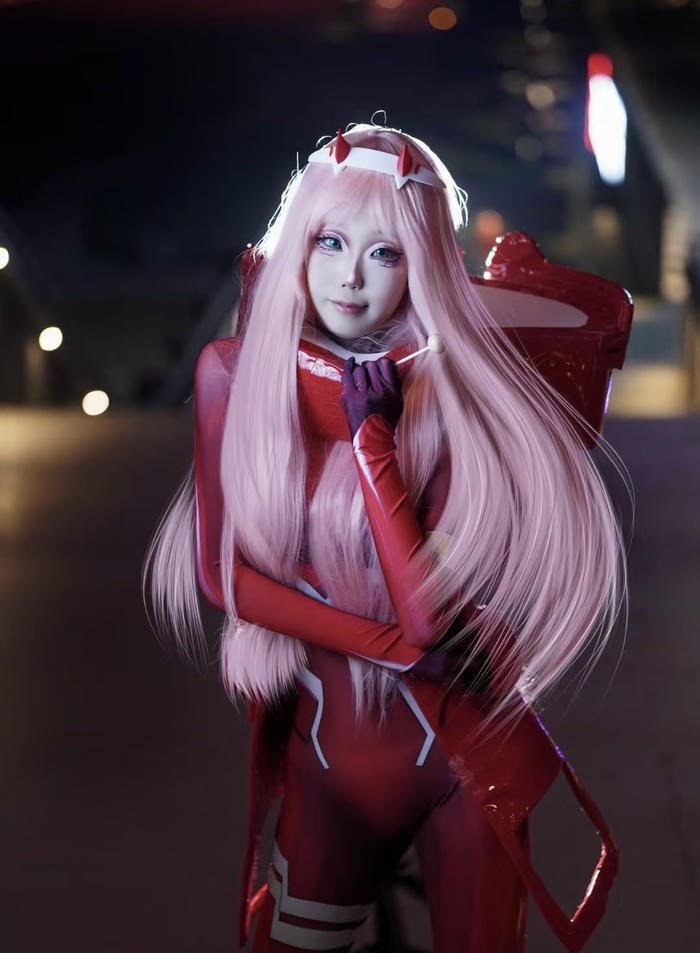 Bức ảnh zero two cosplay trang phục đẹp