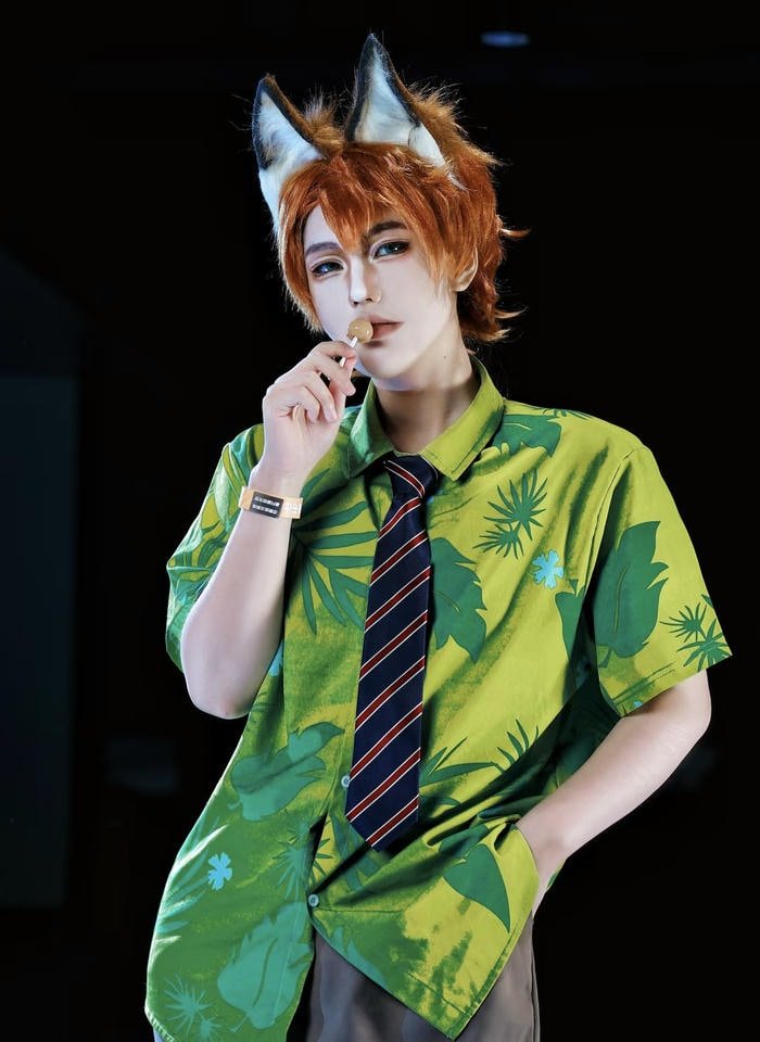 Cosplay anime nam phong cách mạnh mẽ