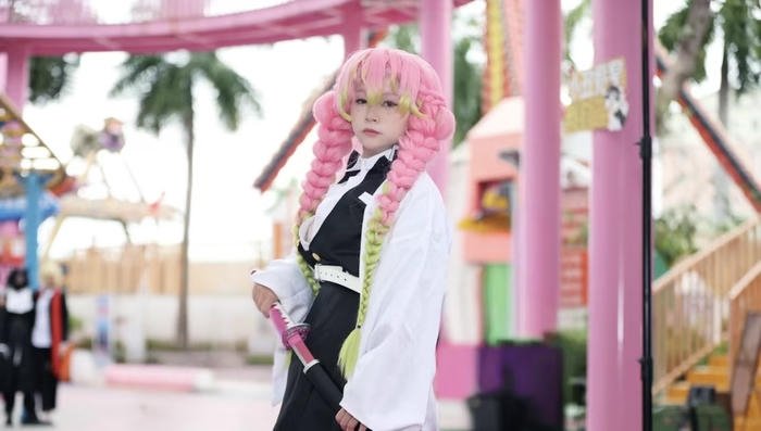 Cosplay luyến trụ vóc dáng nữ tính thanh thoát