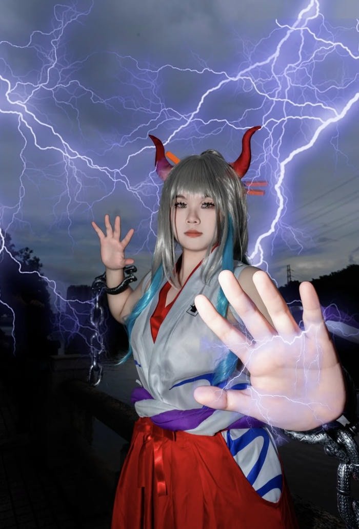 Cosplay yamato tạo dáng ấn tượng phong cách anime