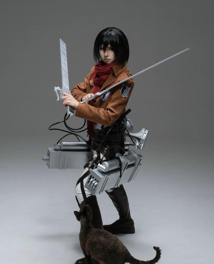 Hình ảnh attack on titan cosplay tạo hình chiến binh