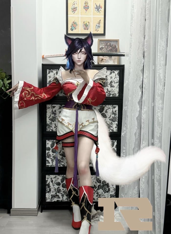 Hình ảnh cosplay ahri thân hình cân đối